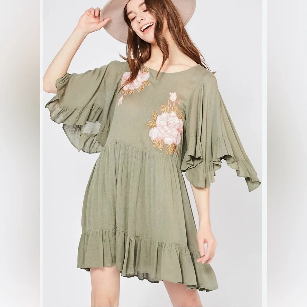 Entro Olive Green Embroidered Ruffle Hem Flyaway Sleeve Boho‎ Mini Dress Size S